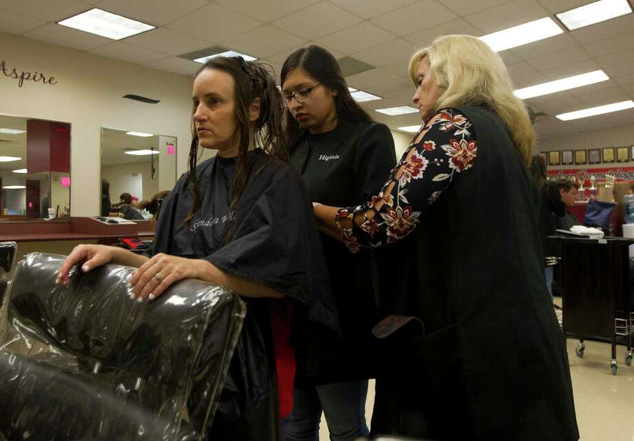 Spelndora Cosmetology Students Offer Free Cuts To Imelda
