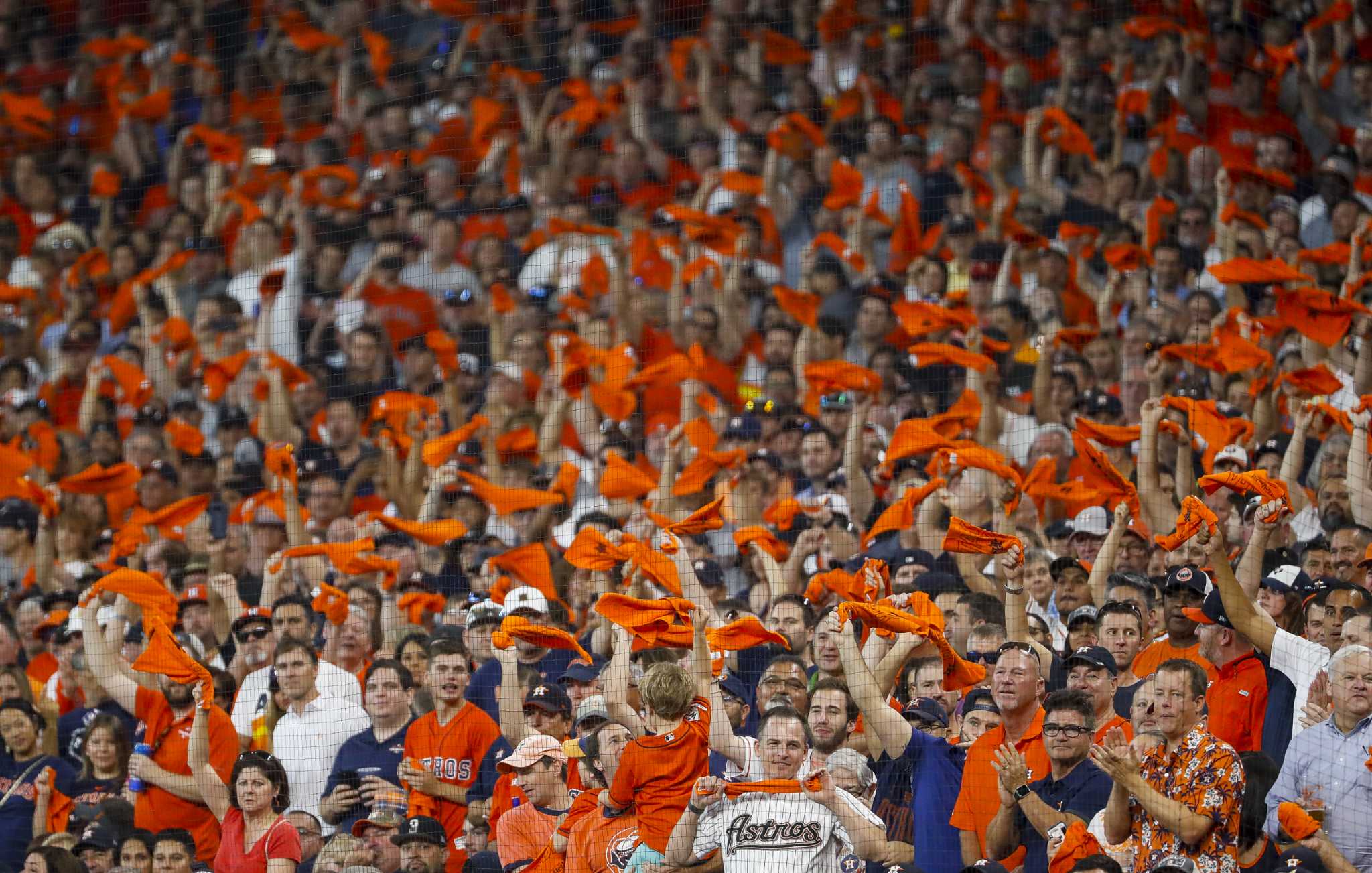 Astros fans celebrate postseason before Game 1 of ALDS