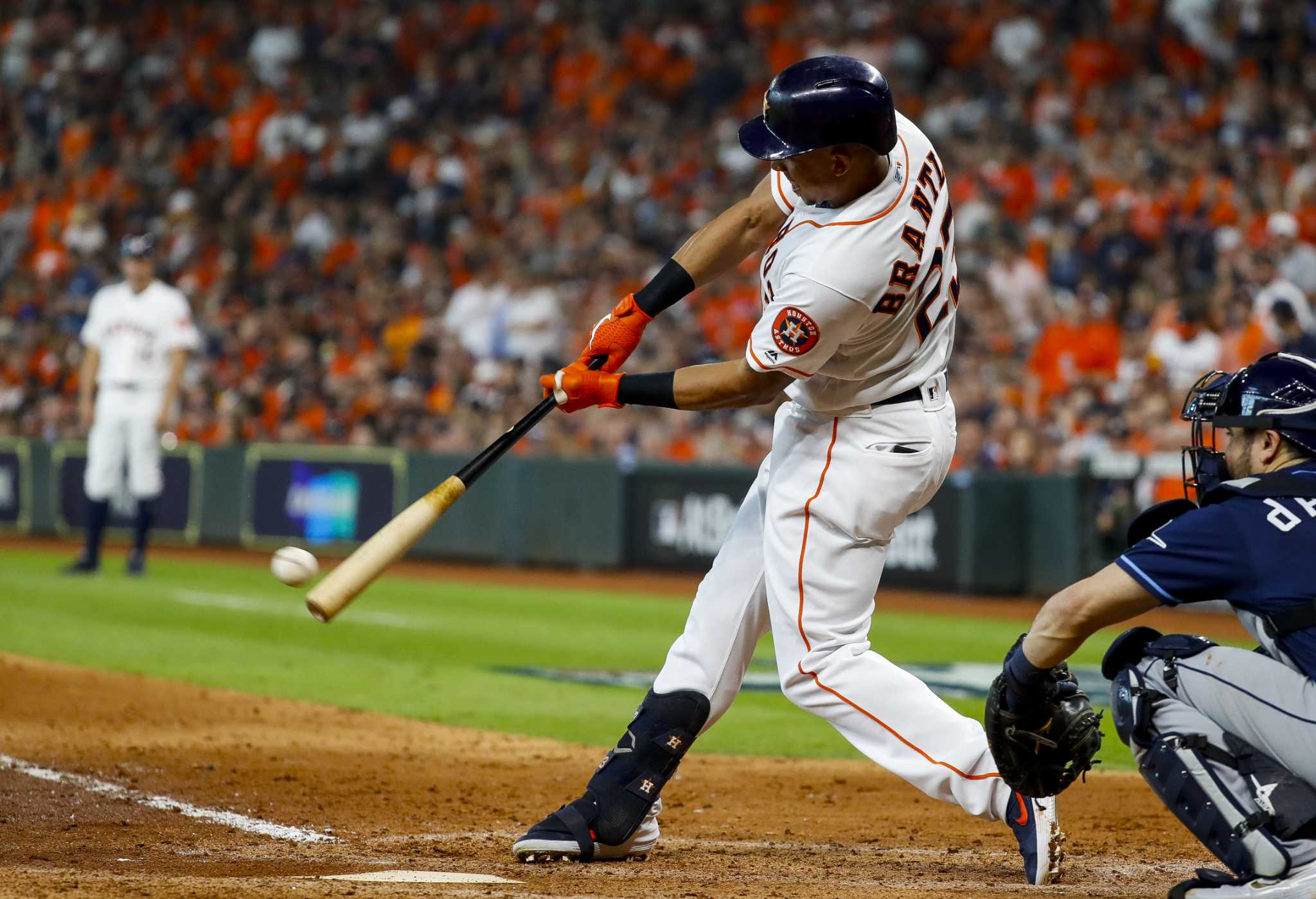 Mickey Michael Brantley: Astros fans gushing over Michael Brantley working  with dad Mickey during batting practice - This what it's all about!