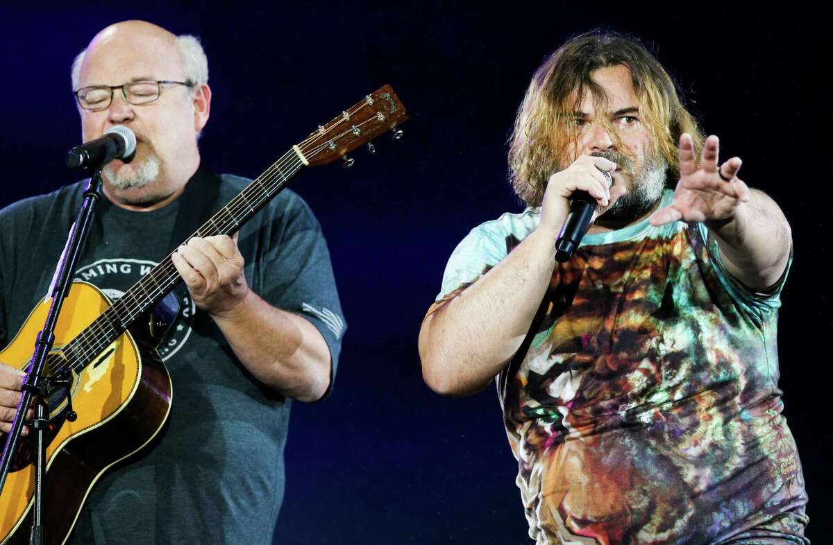 RIO DE JANEIRO, BRAZIL - SEPTEMBER 28: (L-R) Kyle Gass and Jack Black perform on stage during the Tenacious D concert during the Rock in Rio 2019 at Cidade do Rock on September 28, 2019 in Rio de Janeiro, Brazil. (Photo by Alexandre Schneider/Getty Images)
