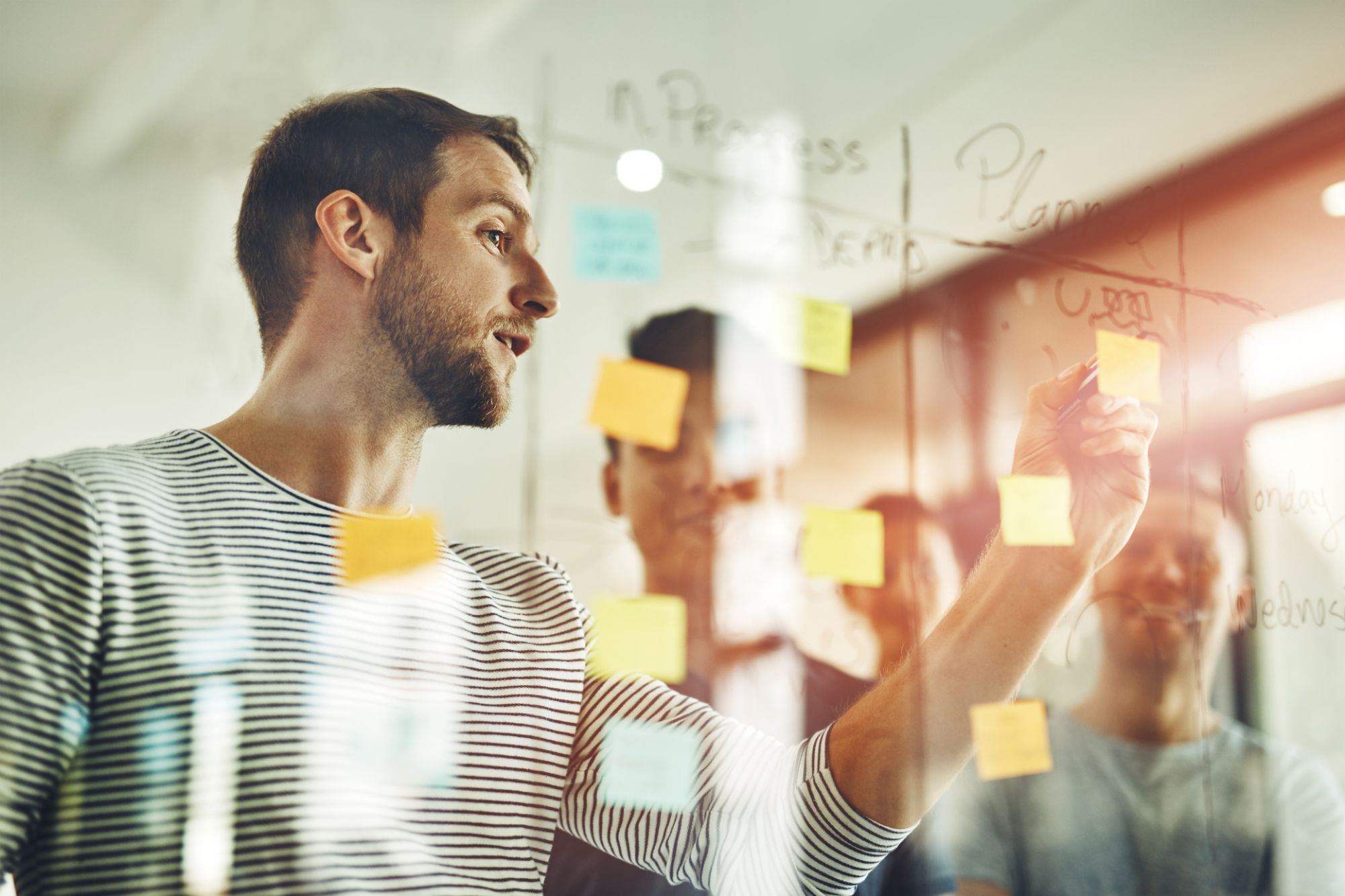 How the Best Entrepreneurs Find Simple Solutions to Complex Problems