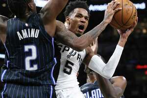 Police: Two New Braunfels officers escape injury after DWI crash on I