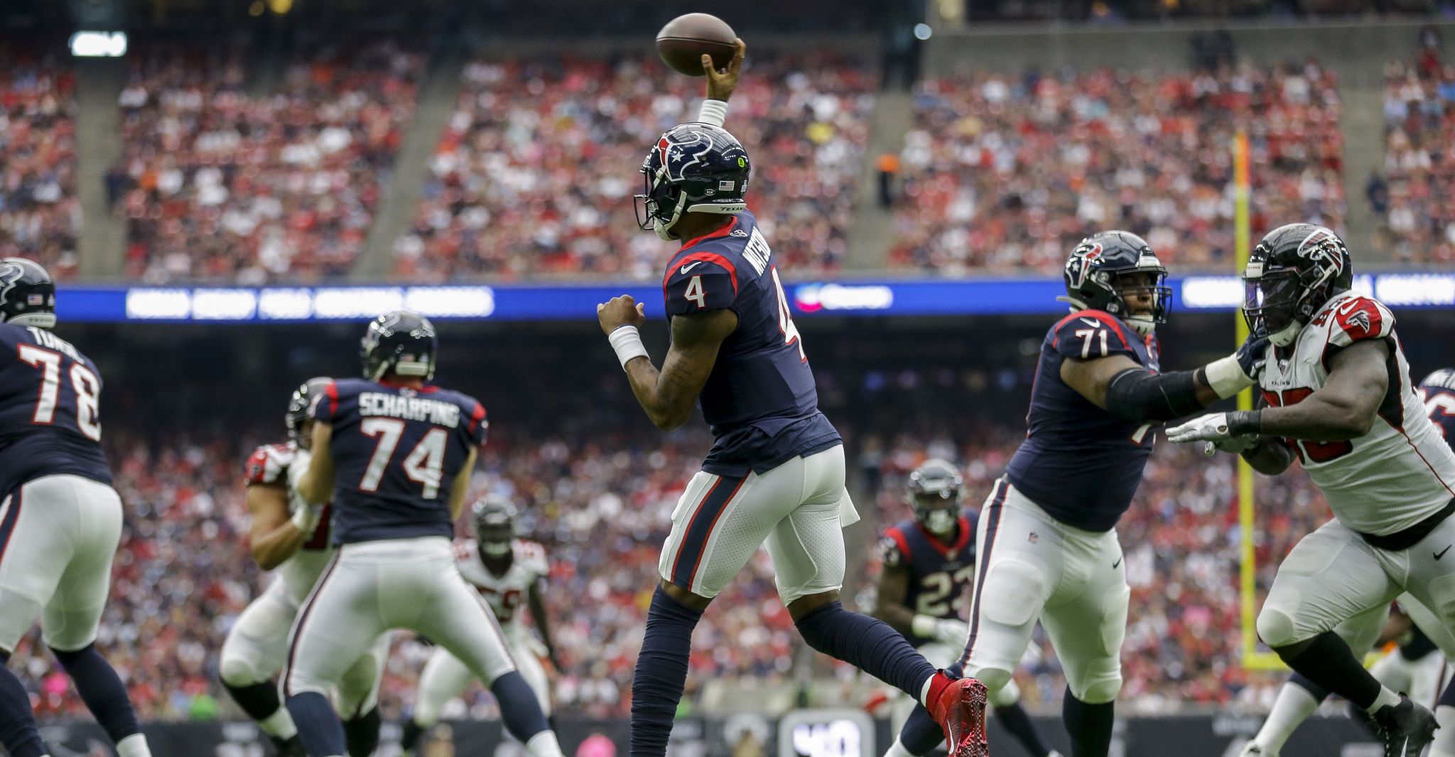 Charles Omenihu cheers on Deshaun Watson against Texans