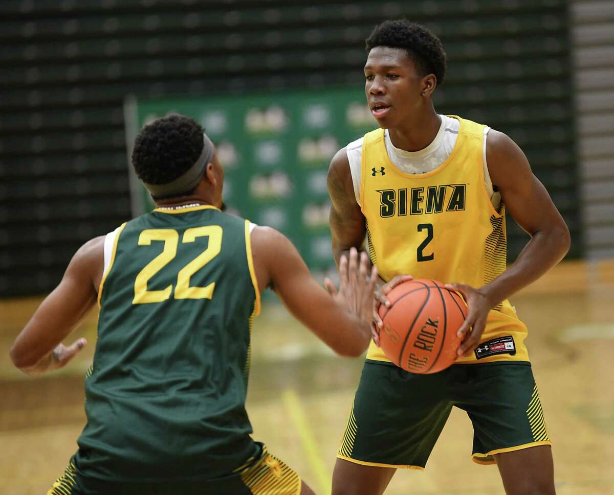 Without top player, Siena men's basketball keeps winning