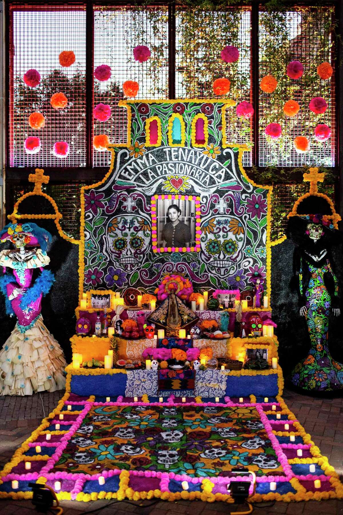 Día de los Muertos’ appropriation is on global scale, and S.A., too