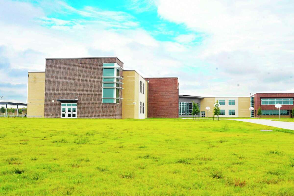 Woodard, Wells classroom size waivers approved by CyFair ISD board of