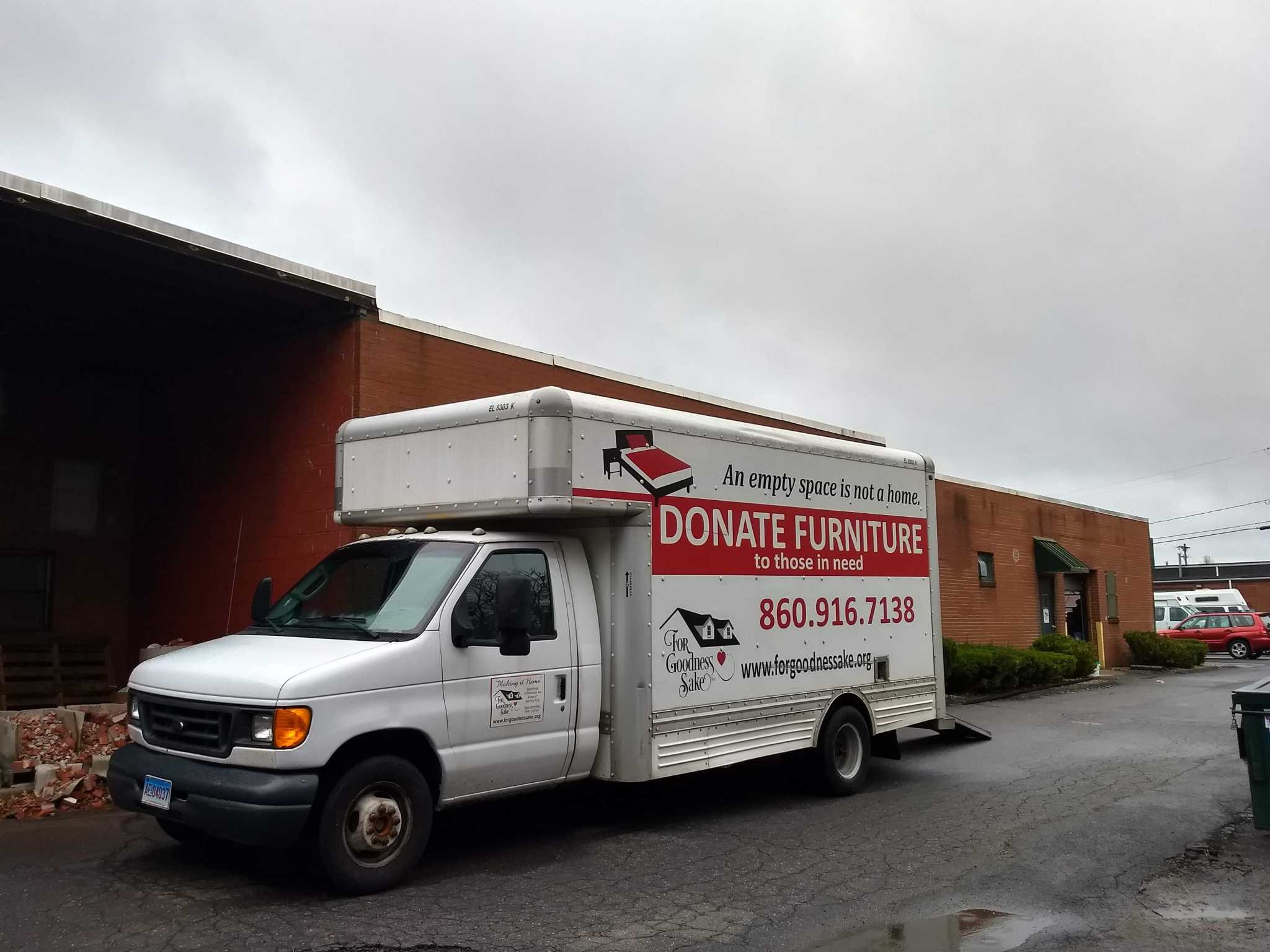 Donate Sofa Bristol Matttroy