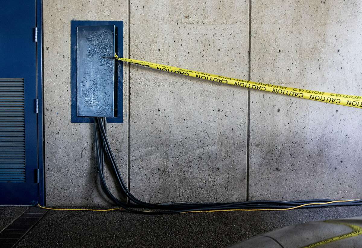 A portable generator is seen hooked up to Rockridge BART Station in Oakland, Calif. Tuesday, Oct. 8, 2019 ahead of a possible PG&E Public Safety Power Shutoff scheduled for many Bay Area customers.