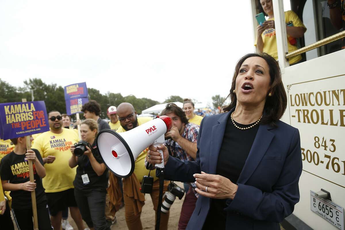 NORTH CHARLESTON, SC - OCTOBER 05: Democratic presidential candidate, Sen. Kamala Harris (D-CA) addresses a group of her supporters after arriving at the Blue Jamboree on October 5, 2019 in North Charleston, South Carolina. Six of the 2020 Democratic candidates were scheduled to attend the event. (Photo by Brian Blanco/Getty Images)