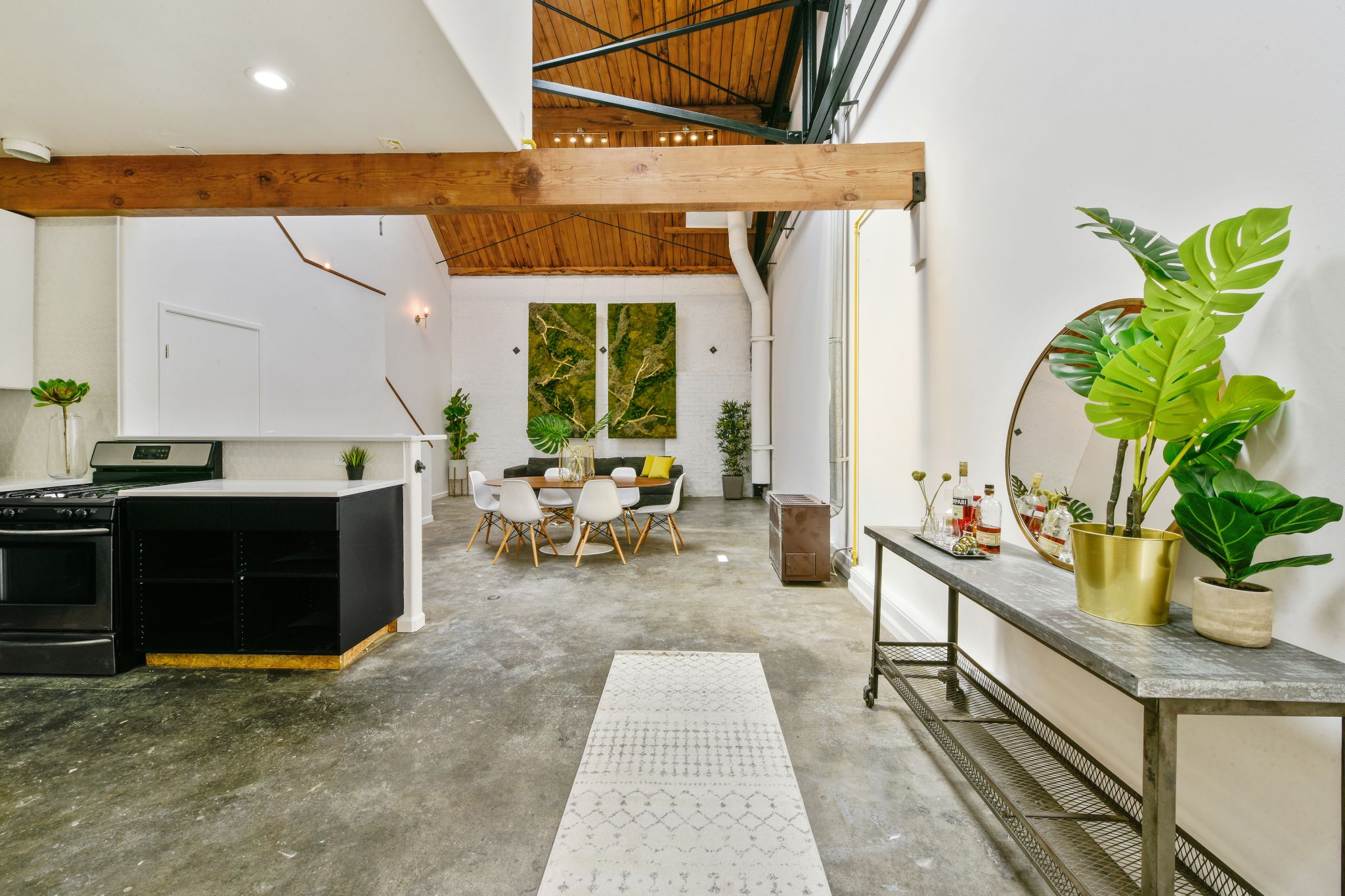 West Oakland loft listed for 620K has it all, except windows