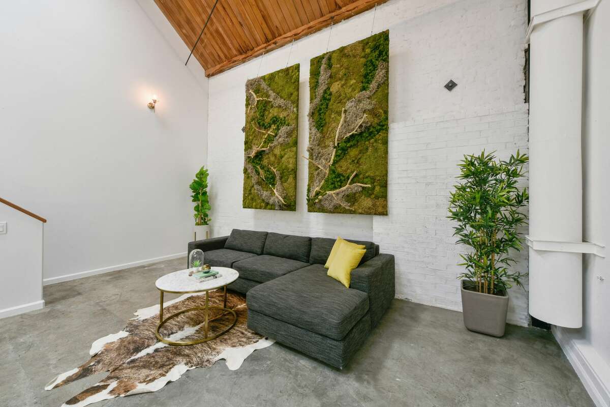 West Oakland loft listed for 620K has it all, except windows