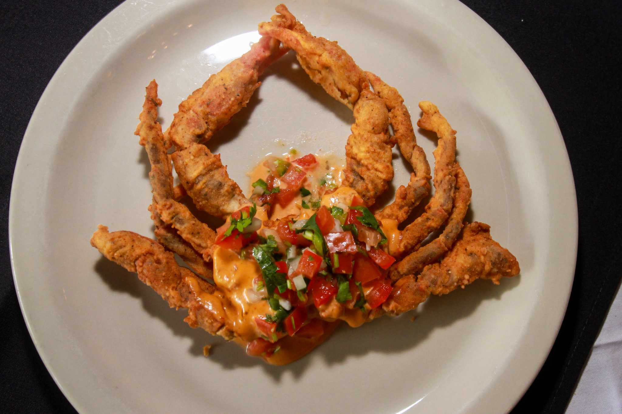 Eugene’s Gulf Coast Cuisine carries on Danton’s Gulf Coast Kitchen