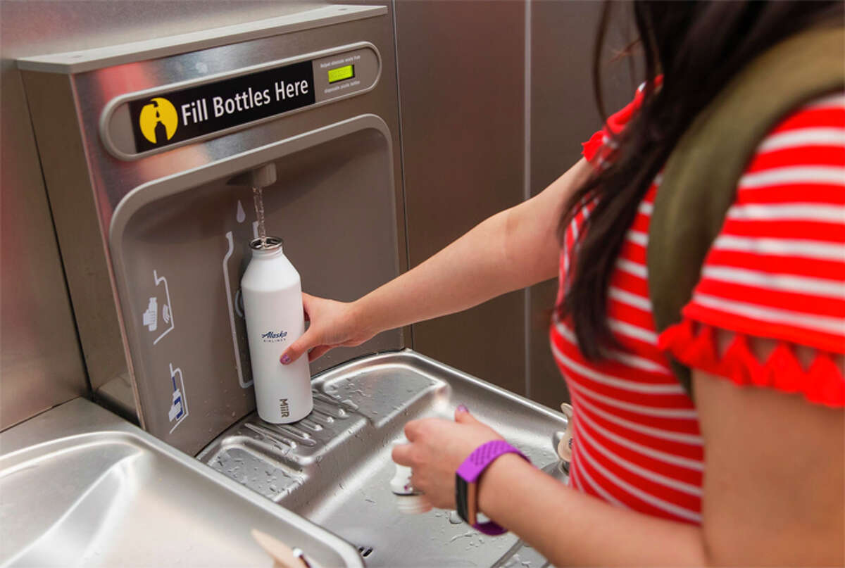 California bans little plastic bottles in hotels