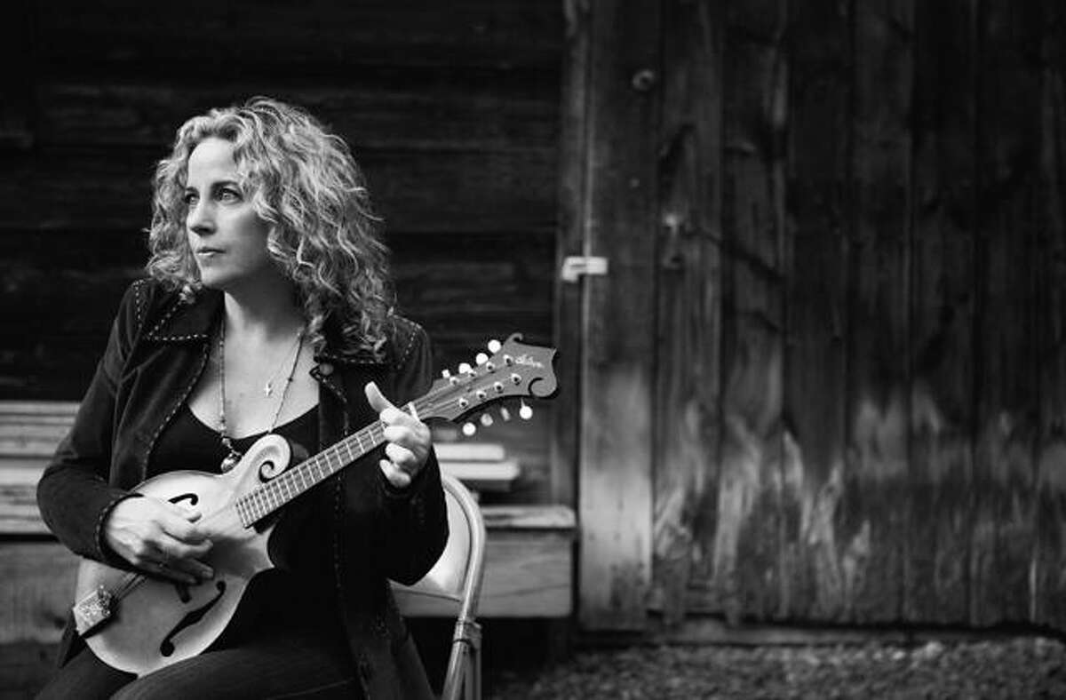 Amy Helm, will perform at Emelin Theatre in Mamaroneck, N.Y., on Oct. 12.