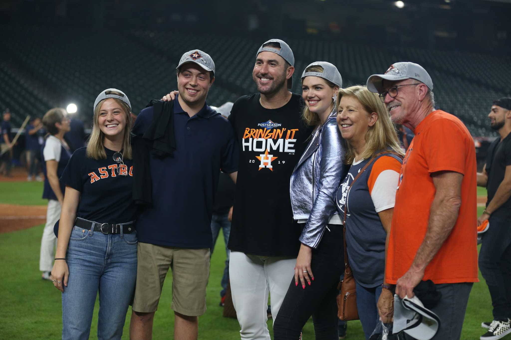 Justin Verlander, Kate Upton praise Houston Astros fans