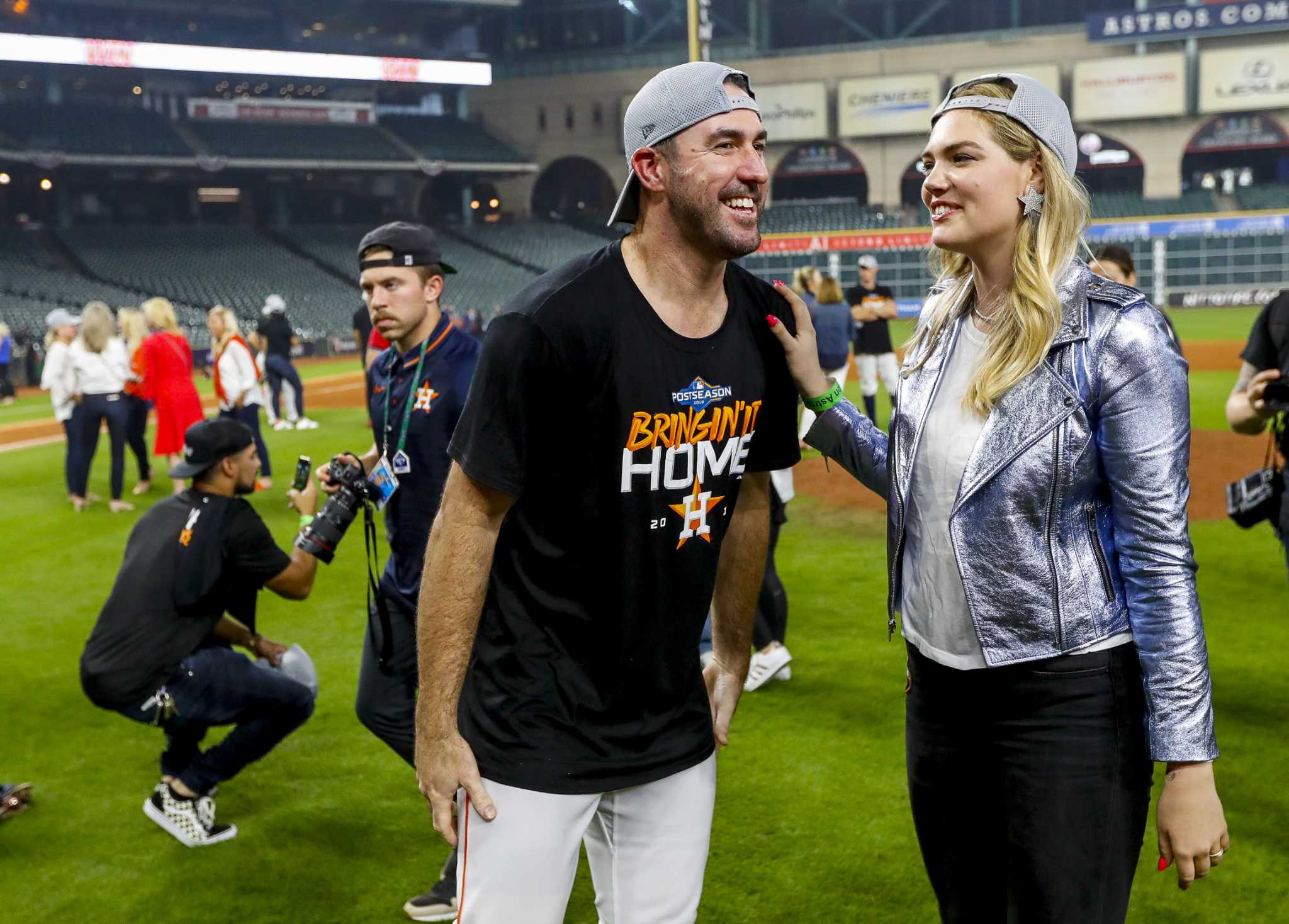 Astros Justin Verlander Kate Upton Donate To Naacp Legal Defense Fund