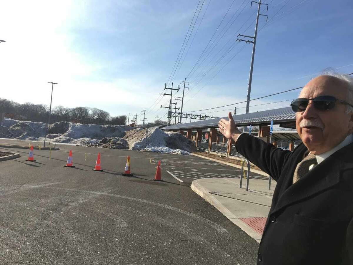 West Haven railroad station advocate Michael Mercuriano says the state Department of Transportation is hindering development of the West Haven Metro-North railroad station's ridership by blocking off dozens of parking spaces for storage of plowed snow.
