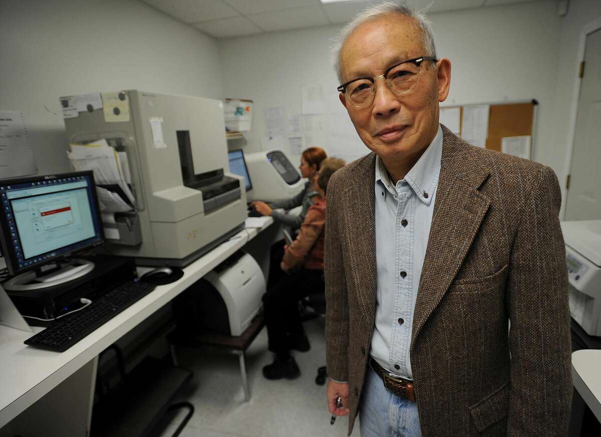 Sin Hang Lee, MD, uses DNA sequencing for early diagnosis of Lyme Disease at Milford Molecular Diagnostics. Lee is suing the CDC over their current method of testing for the disease.