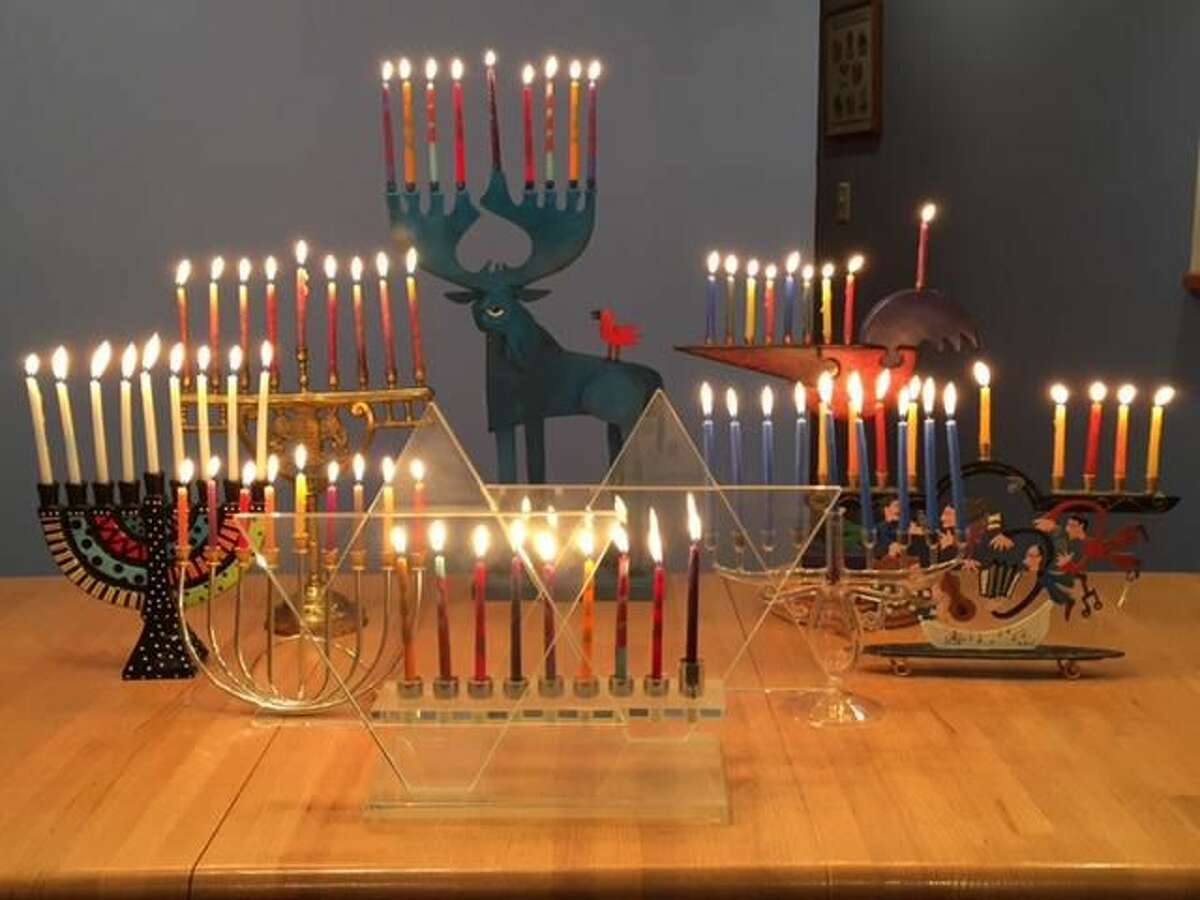 Celebrate Shabbat Chanukah at Temple Emanuel on Friday, Dec. 7