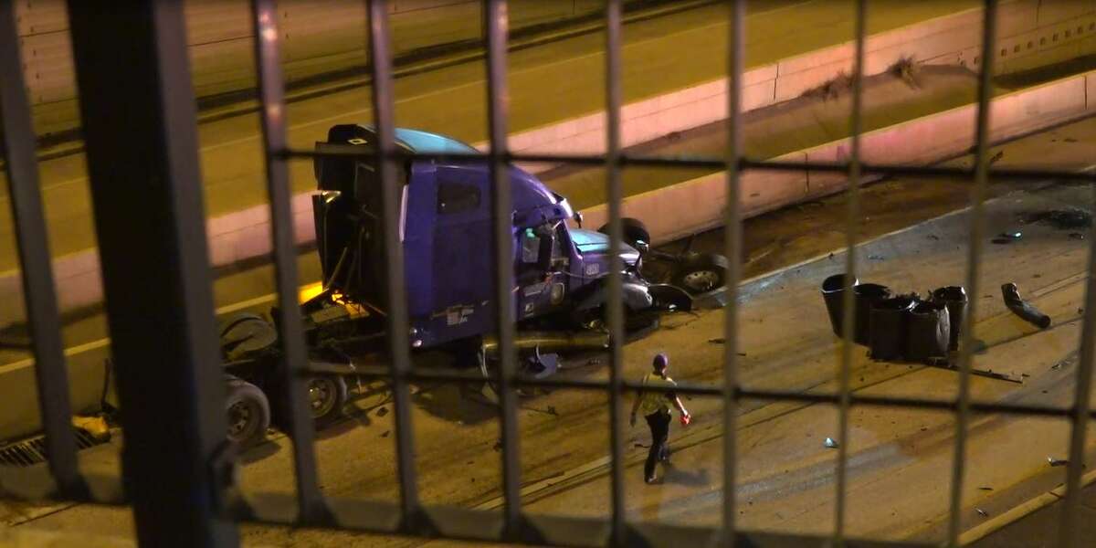 Crash Involving 18 Wheelers Snags Traffic On 610 West Loop At