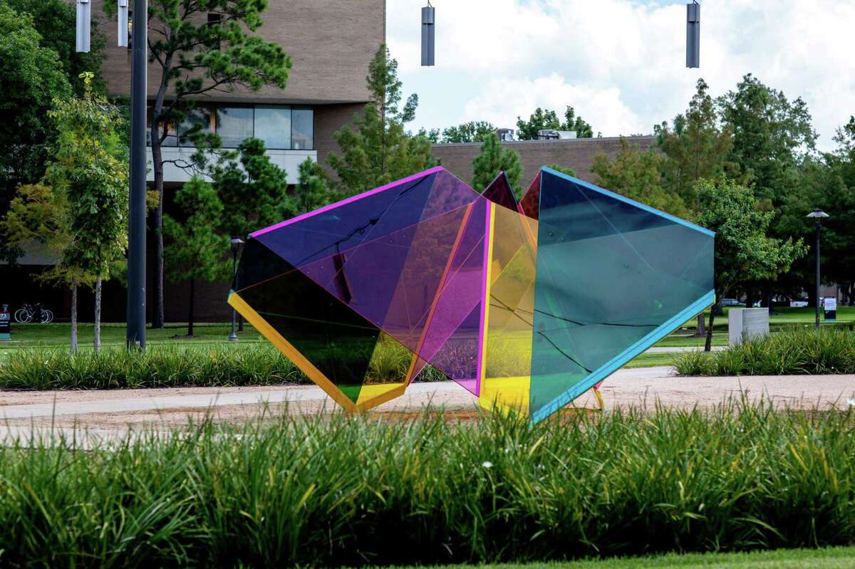 Marta Chilandron’s completed “Mobius Houston” is displayed at Wilhelmina's Grove on the University of Houston central campus.