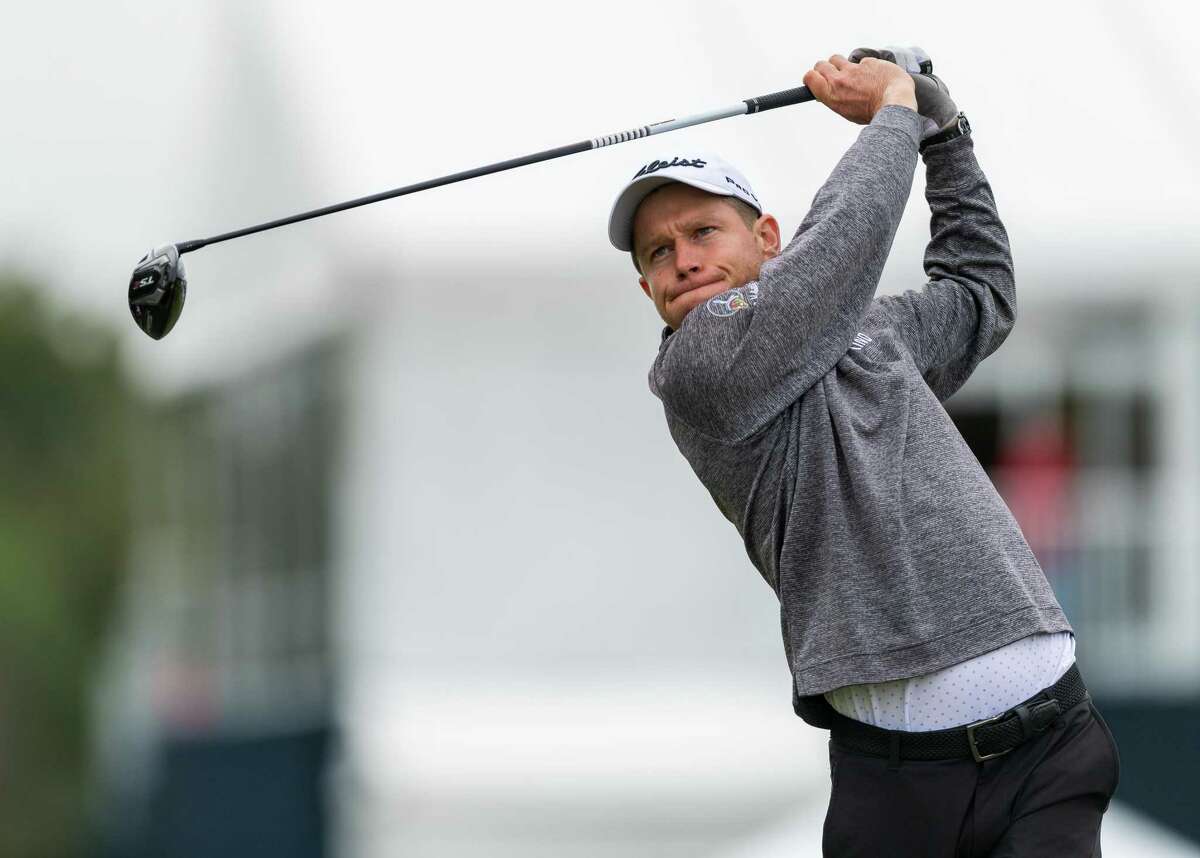 Peter Malnati takes Houston Open lead after a 65