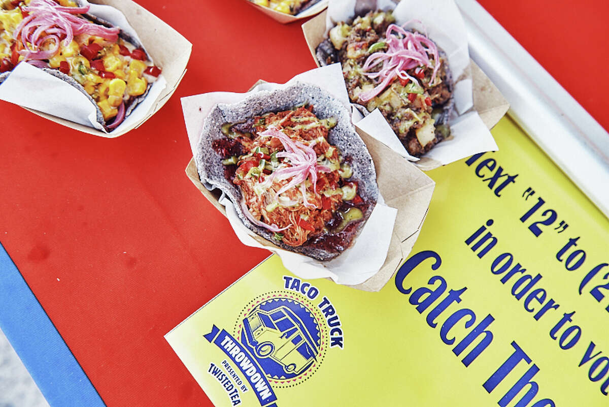 Photos San Antonians crazy for tacos at Taco Truck Throwdown
