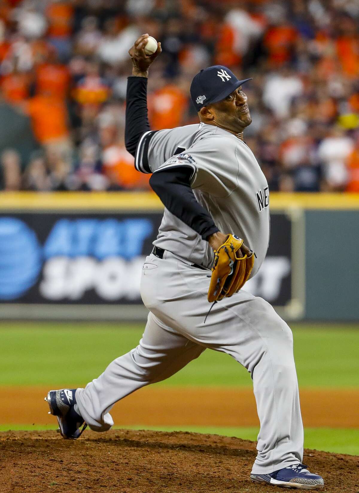 Carlos Correa lifts Astros to walkoff win over Yankees in Game 2