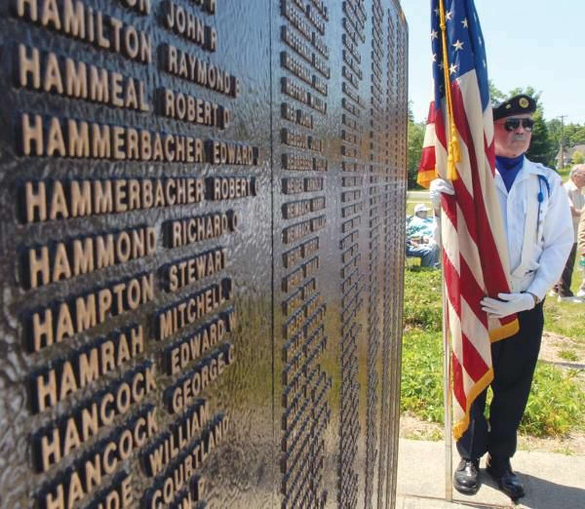 Hamden marks Memorial Day with parade, wreathlaying ceremony
