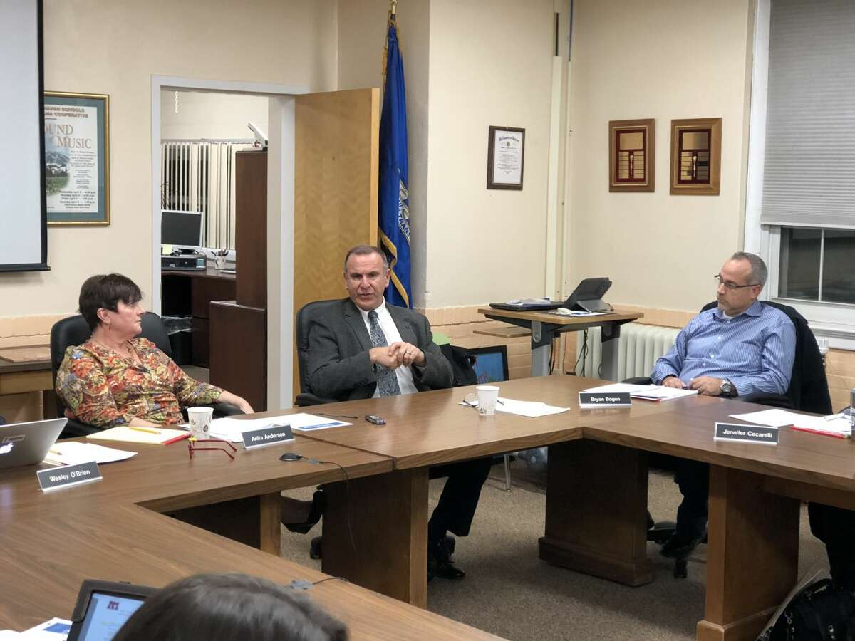 Joseph Erardi of JE Consulting presented an update on the search for a new Superintendent to the North Haven Board of Education.