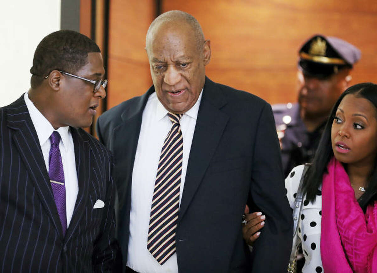 Bill Cosby arrives for his sexual assault trial with Keshia Knight Pulliam, right, at the Montgomery County Courthouse in Norristown, Pa., Monday, June 5, 2017. (David Maialetti/The Philadelphia Inquirer via AP, Pool)