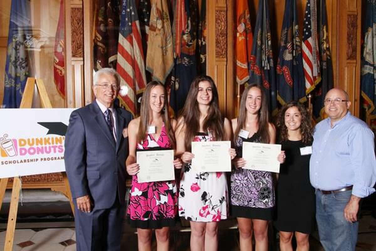 Submitted Photo Newscaster Al Terzi, Wallingford DD Scholarship Recipients Jessica Demaio, Brooke Baldwin and Stephanie Demaio, DD Franchisee Erica Rocha, and DD Franchisee Manny Rocha.
