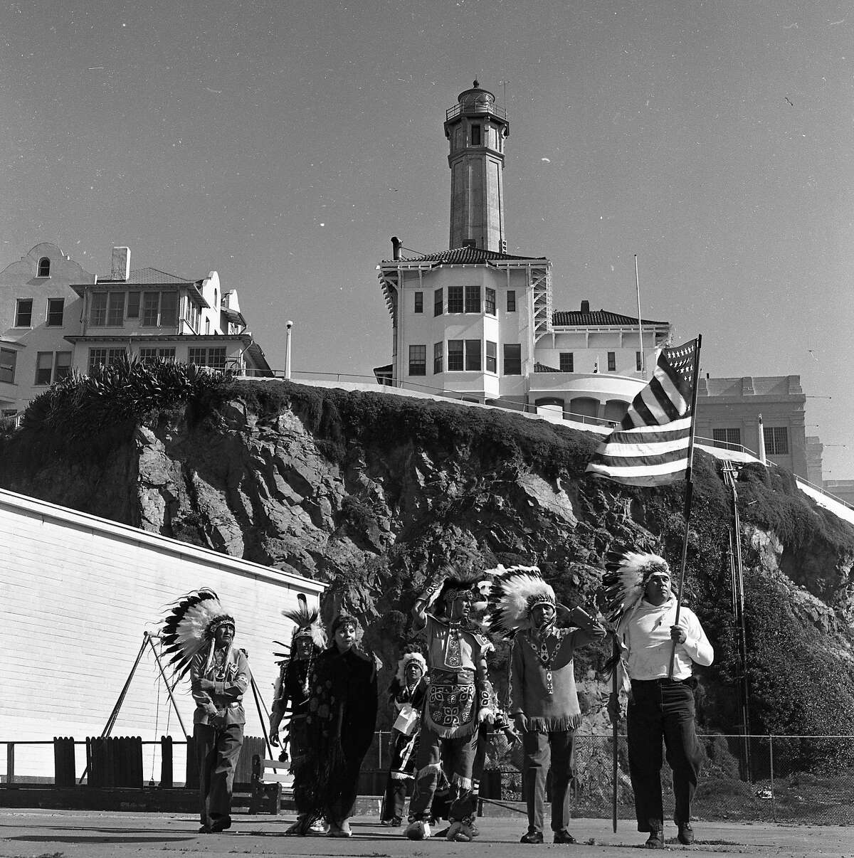 Sioux Indians arrive at Alcatraz island and stakes claim the property, March 8, 1964