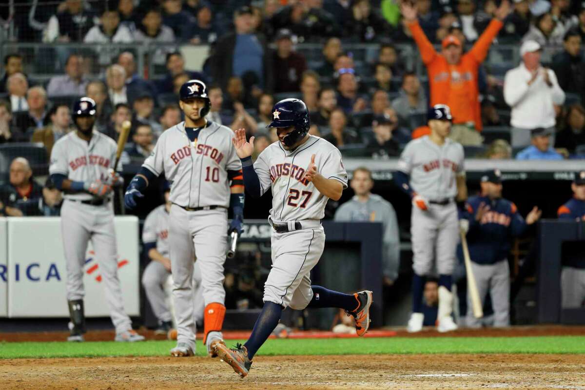 Astros' Jose Altuve once again leads with his bat in ALCS Game 4 win