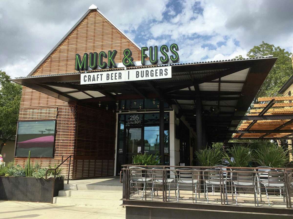 52 Weeks of Burgers Muck & Fuss