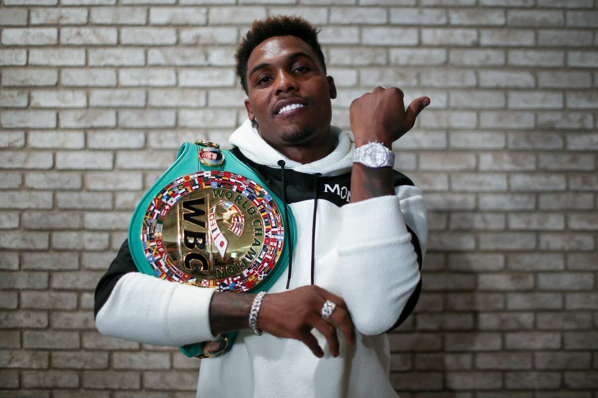 Jermall Charlo has nickname for Dennis Hogan before fight