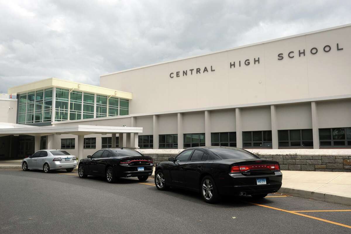 Police Students, parents involved in fight at Central High School