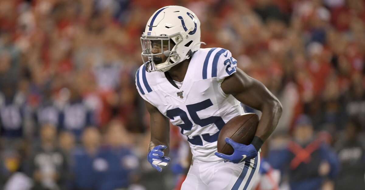 Texans' Romeo Crennel on Colts' Marlon Mack: 'I saw too much in