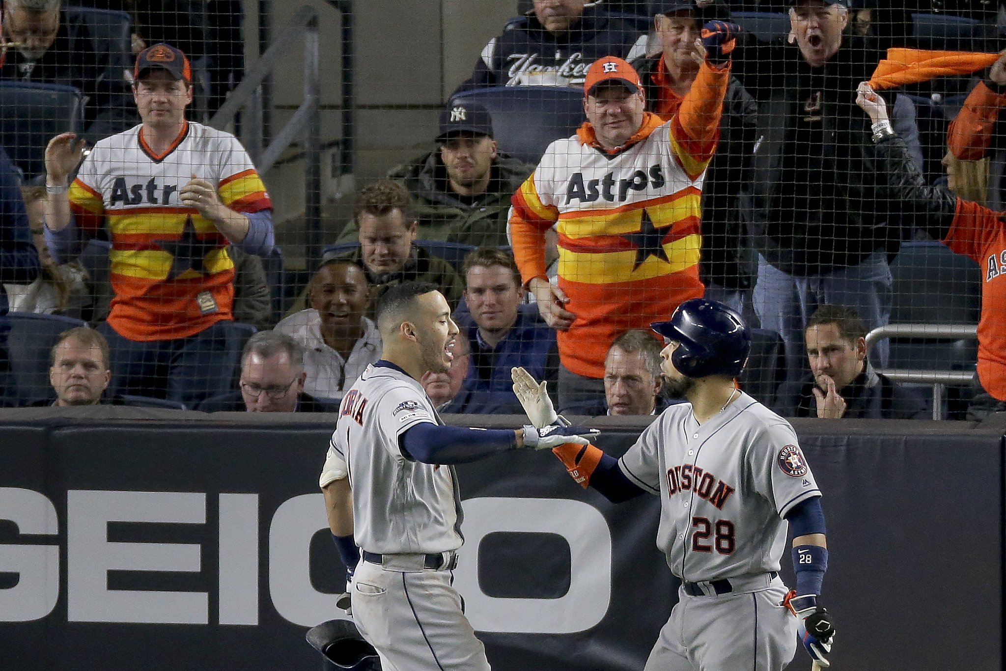 Thursday's ALCS: Astros power past Yanks for 3-1 lead, Verlander