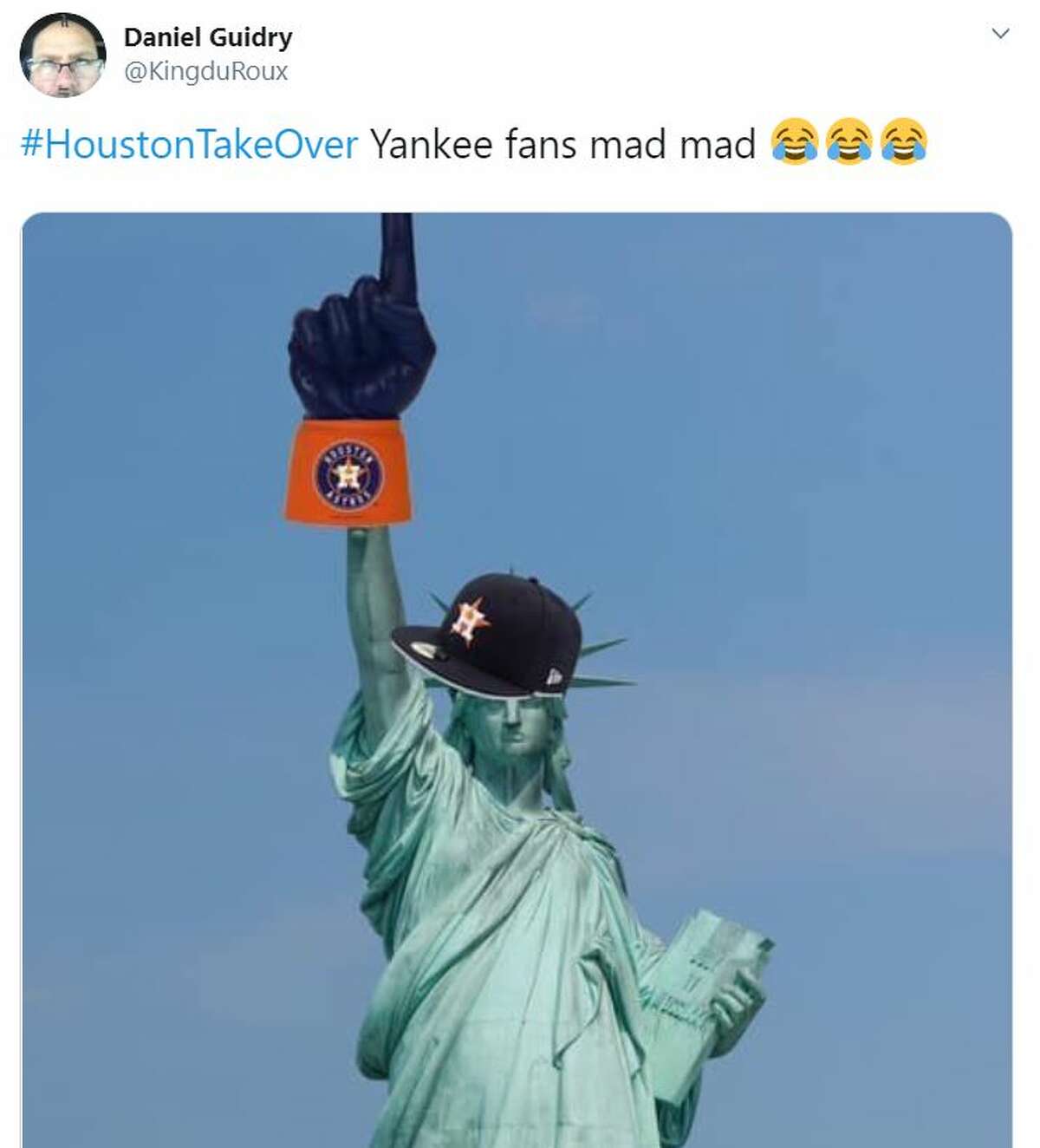 Memes hilariously roast 'trash' Yankees fans as Astros leave New York