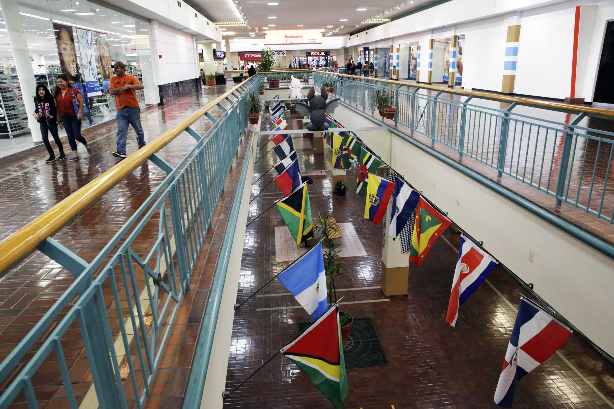 Balcones Heights may acquire nearly 50 percent stake in Wonderland of the Americas mall - Vimarsana News