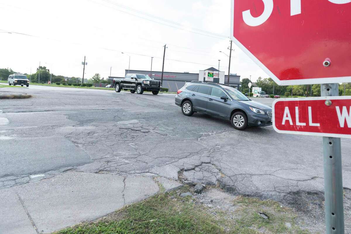 Fixing road issues key to Texans' finish