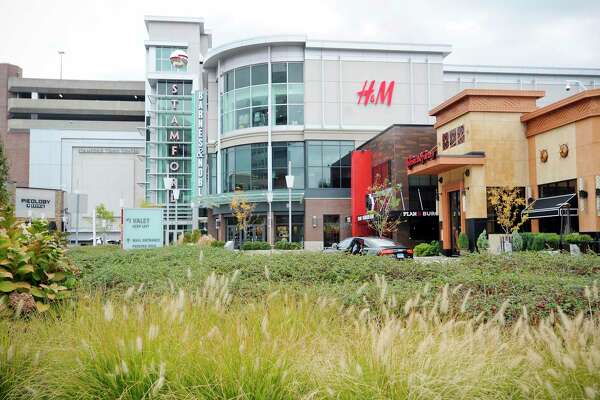 Stamford Norwalk Reflect Shifting Mall Landscape Ctinsider Com