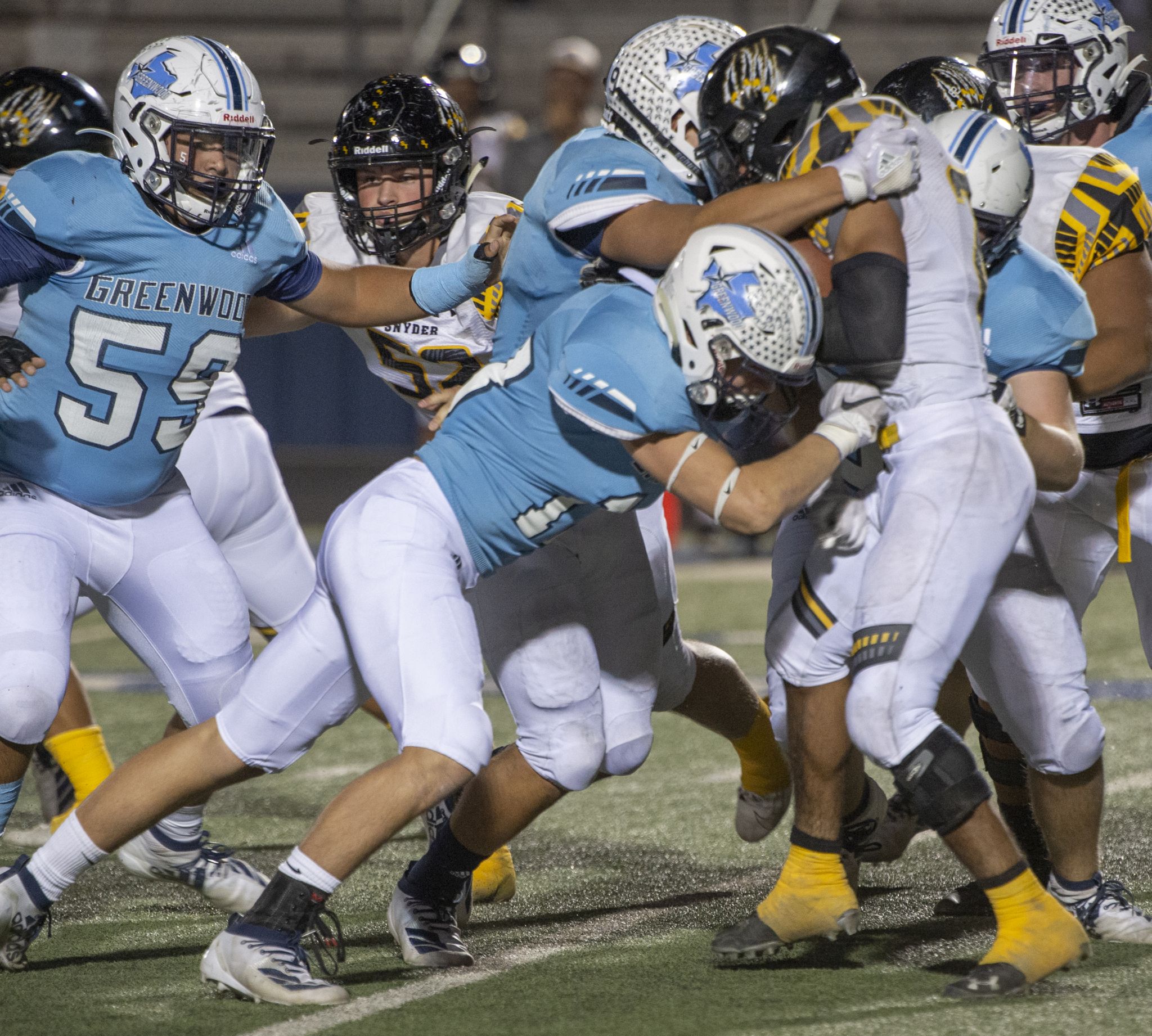 AREA FOOTBALL NOTEBOOK Greenwood responds to challenge to win district