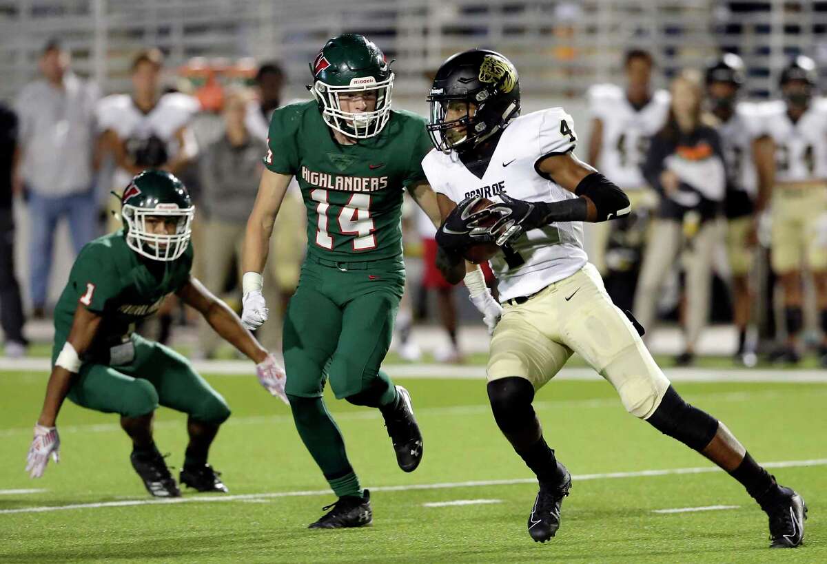 FOOTBALL: The Woodlands tops Conroe for another key win