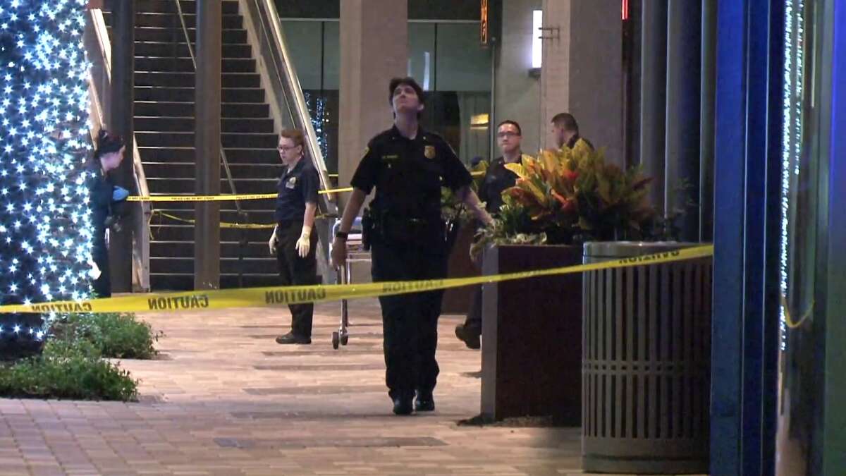 Man falls to his death from third floor balcony in downtown Houston