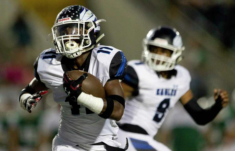 Football New Caney Shuts Out Kingwood Park Remains Unbeaten