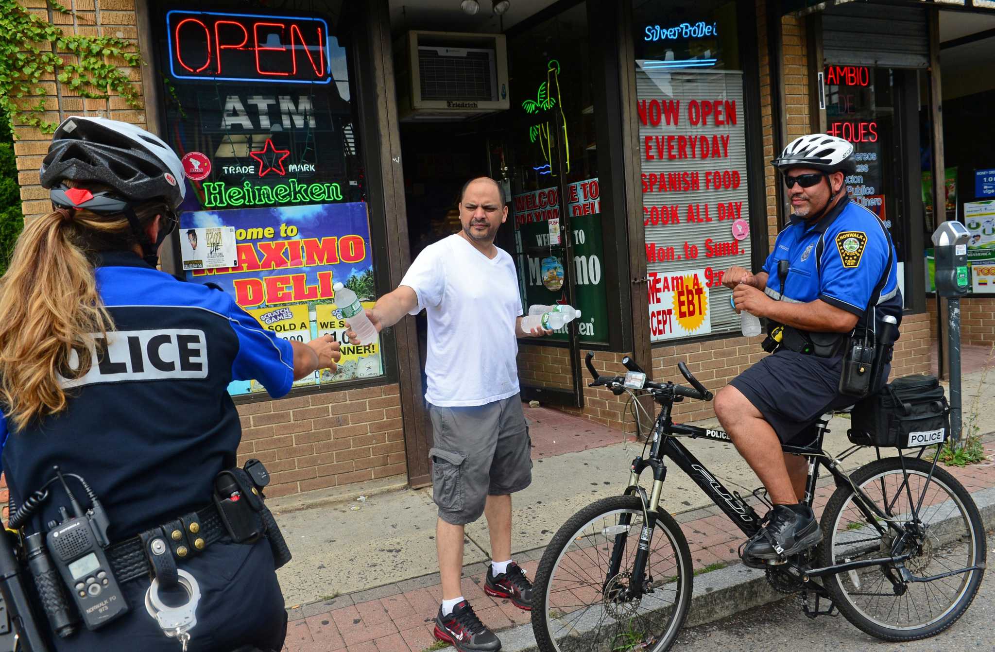 Norwalk police officer charged with DUI gets 5-day suspension