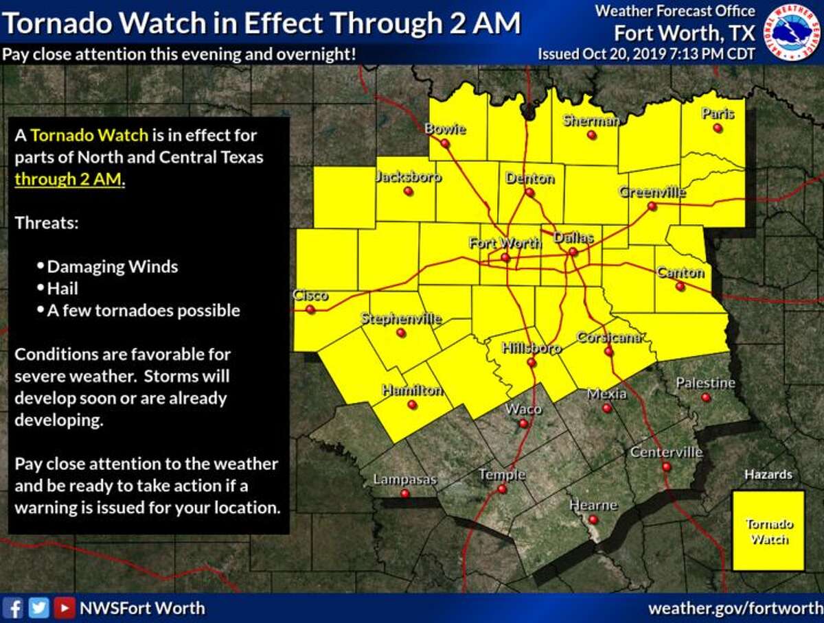 Tornado in north Dallas causing 'significant damage,' meteorologists say