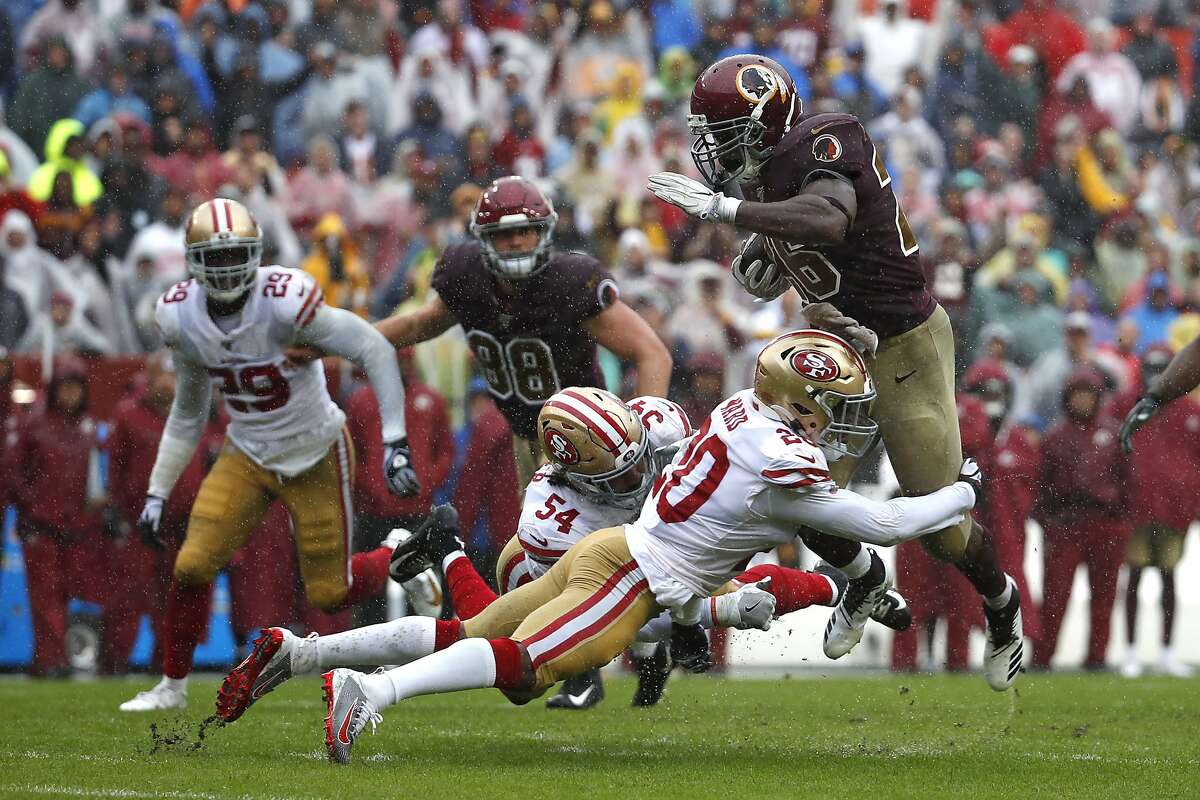 49ers' Kyle Shanahan gives game ball to father following 9-0 win over  Redskins